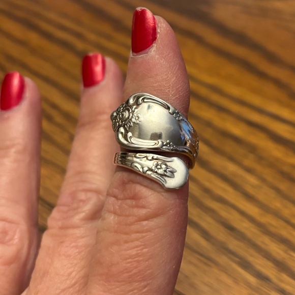 Spoon ring - Picture 2 of 9